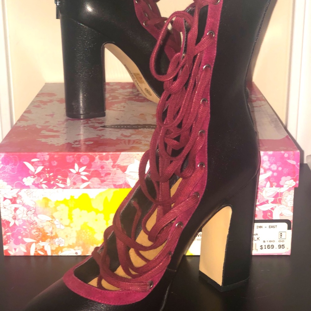 Chinese laundry laced up boots